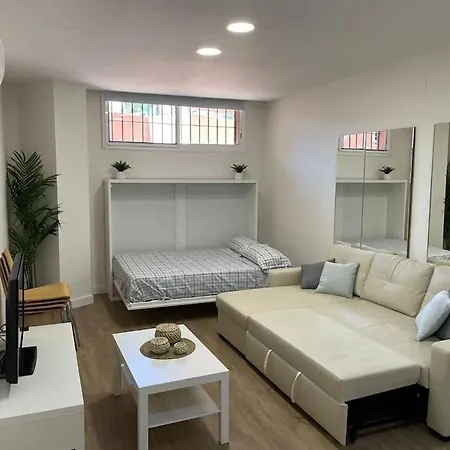 Precioso Estudio Recien Reformado Con Piscina. 公寓
