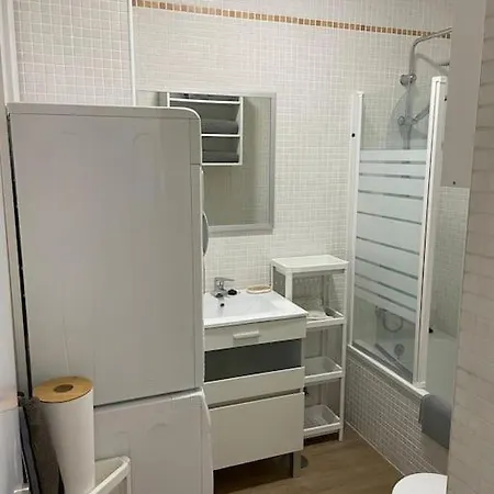 Precioso Estudio Recien Reformado Con Piscina. *